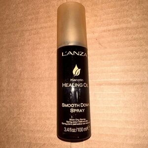 Lanza Keratin Healing Oil Smooth Down Spray  hair care